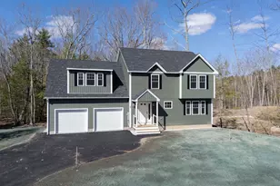 5 Blaisdell Ct, Raymond, NH 03077 - Photo 1