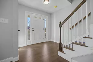 5 Blaisdell Ct, Raymond, NH 03077 - Photo 2