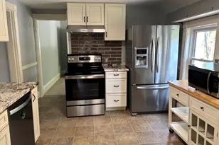 393 Main St, Nashua, NH 03060 - Photo 4