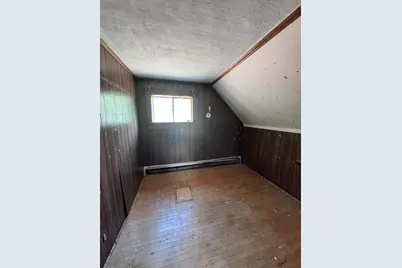 16 Norton Street, Derry, NH 03038 - Photo 20