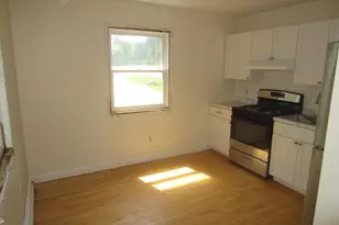 3 Sinclair Ave, Somersworth, NH 03878 - Photo 6