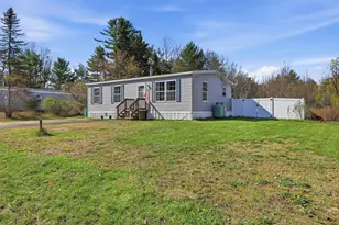 147 Salmon Falls Rd, Rochester, NH 03868 - Photo 1