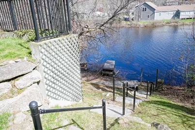 19 Waterfront Way, Salem, NH 03079 - Photo 12