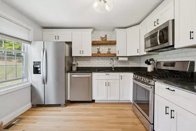112 Winterwood Drive, Londonderry, NH 03053 - Photo 4