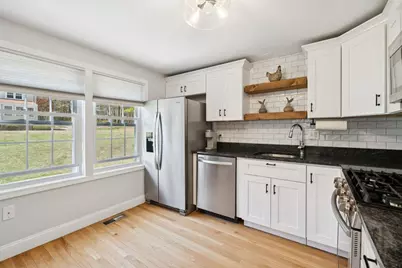 112 Winterwood Drive, Londonderry, NH 03053 - Photo 2