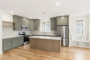 19 Eden Ln, Portsmouth, NH 03801 - Photo 1