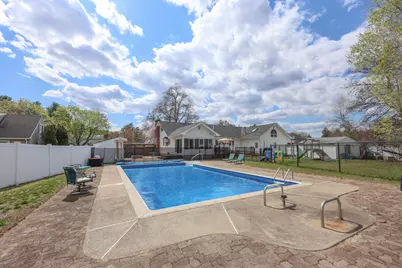815 Goffstown Road, Manchester, NH 03102 - Photo 52
