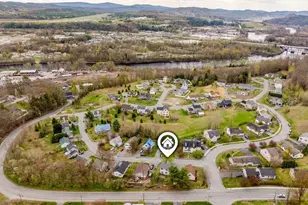 44 Acorn St, Hartford, VT 05001 - Photo 30