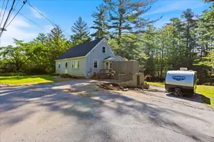 736 Columbus Ave, Rochester, NH 03867 - Photo 4