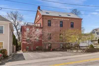 348 Maplewood Avenue #1, Portsmouth, NH 03801 - Photo 2