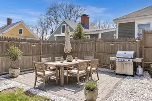348 Maplewood Ave, Portsmouth, NH 03801 - Photo 28