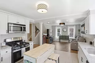 80 Manchester St, Nashua, NH 03064 - Photo 8