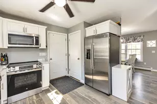 125 Pine Meadows Cir, Bennington, NH 03442 - Photo 20