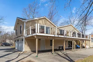 243 Shore Dr, Salem, NH 03079 - Photo 2