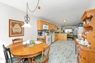 63 Pleasant St, Windham, NH 03087 - Photo 12
