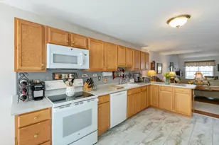 63 Pleasant St, Windham, NH 03087 - Photo 8