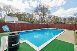 52 Dell St, Charlestown, NH 03603 - Photo 4