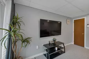 266 Endicott St, Laconia, NH 03246 - Photo 26