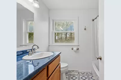 74 Suzanne Drive, Portsmouth, NH 03801 - Photo 16