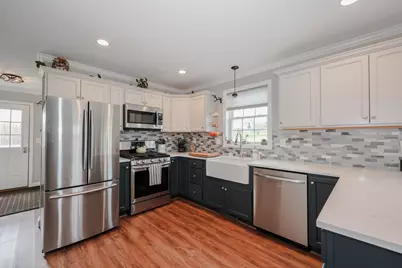 80 Richards Way, Farmington, NH 03835 - Photo 8