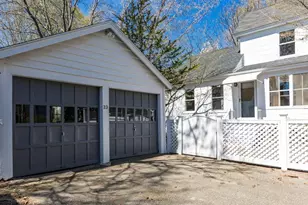 23 Gill St, Exeter, NH 03833 - Photo 2