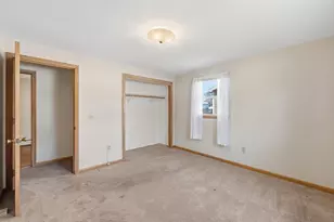 41 Woodgate Ct, Manchester, NH 03103 - Photo 12