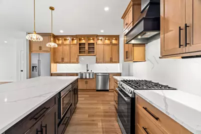 7 Lily Lane, Londonderry, NH 03053 - Photo 4