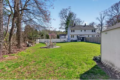 23 Juniper Road #R, Derry, NH 03038 - Photo 2