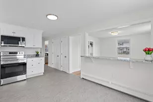 12 Hemlock St, Hudson, NH 03051 - Photo 16