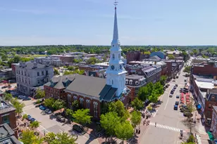 90 Fleet St, Portsmouth, NH 03801 - Photo 12