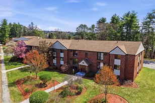 36 English Village Rd, Manchester, NH 03102 - Photo 2