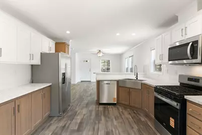 40 Pine Street, Hinsdale, NH 03451 - Photo 6