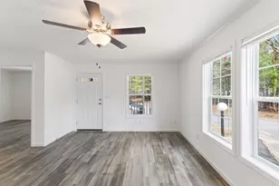 40 Pine St, Hinsdale, NH 03451 - Photo 12