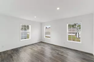40 Pine St, Hinsdale, NH 03451 - Photo 18