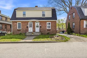 187 Raleigh Way, Portsmouth, NH 03801 - Photo 2