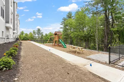 10100 S Willow Street #211, Manchester, NH 03103 - Photo 32