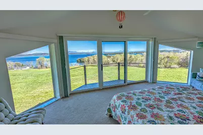 86 Town Line Road, South Hero, VT 05486 - Photo 12
