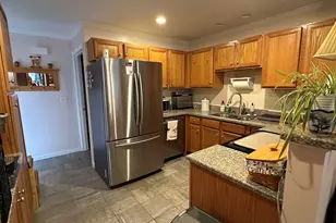 113 Peaked Hill Dr, Hopkinton, NH 03229 - Photo 2