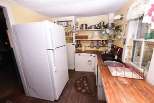 211 High St, Albany, NH 03818 - Photo 10