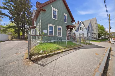 266 Douglas Street, Manchester, NH 03102 - Photo 6