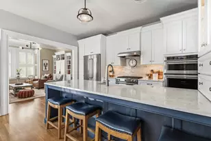 303 Pleasant St, Portsmouth, NH 03801 - Photo 6