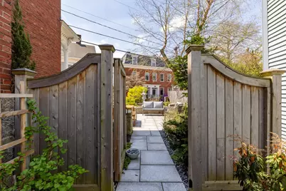303 Pleasant Street, Portsmouth, NH 03801 - Photo 20