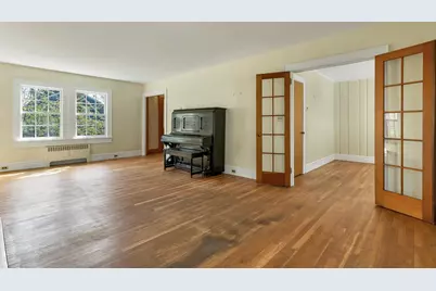 124 Dartmouth Street, Laconia, NH 03246 - Photo 16