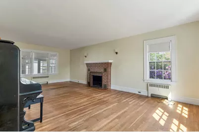 124 Dartmouth Street, Laconia, NH 03246 - Photo 14
