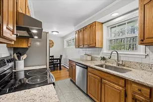 165 Kenberma St, Manchester, NH 03103 - Photo 14