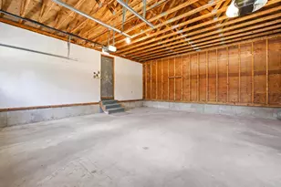 11 Coleman Pl, Londonderry, NH 03053 - Photo 32