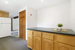 11 Coleman Pl, Londonderry, NH 03053 - Photo 8