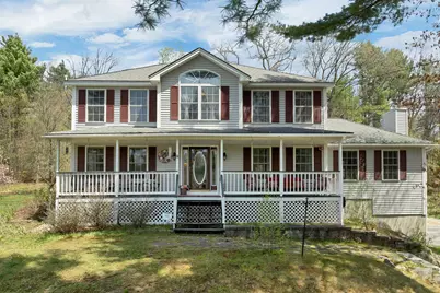 71 Auburn Road, Hooksett, NH 03106 - Photo 1
