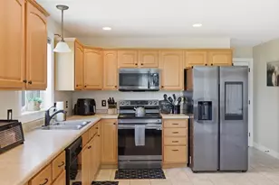 15 Baer Rd, Rollinsford, NH 03869 - Photo 12