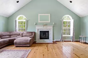 57 Compromise Ln, Sandown, NH 03873 - Photo 10